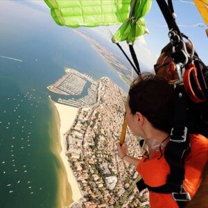 billet-saut-parachute-plage